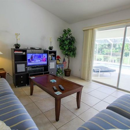 Pool Home Close To Golf And Nature - Comfort - 4 Bedroom Inverness Bagian luar foto